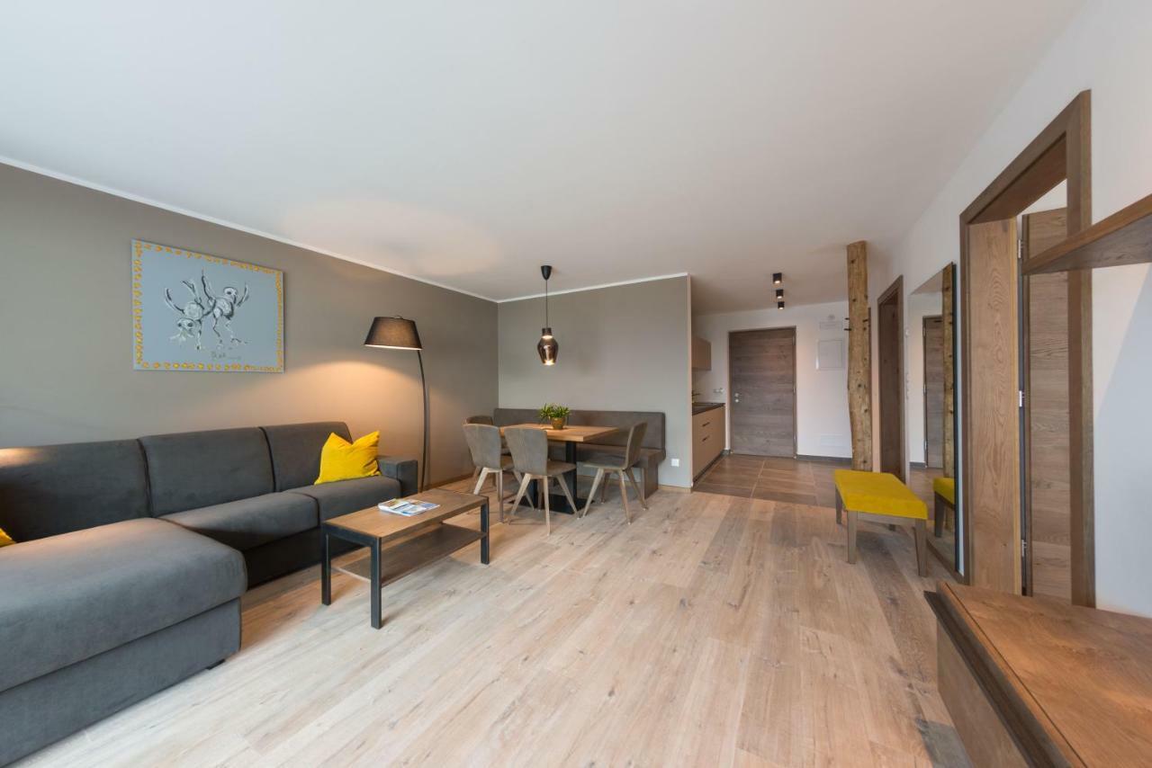 Moar Am Ort Apartment Schenna Bagian luar foto